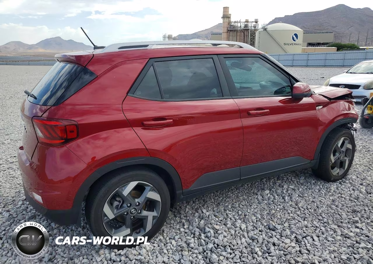 2024 Hyundai Venue Sel VIN:KMHRC8A39RU280718 - 3