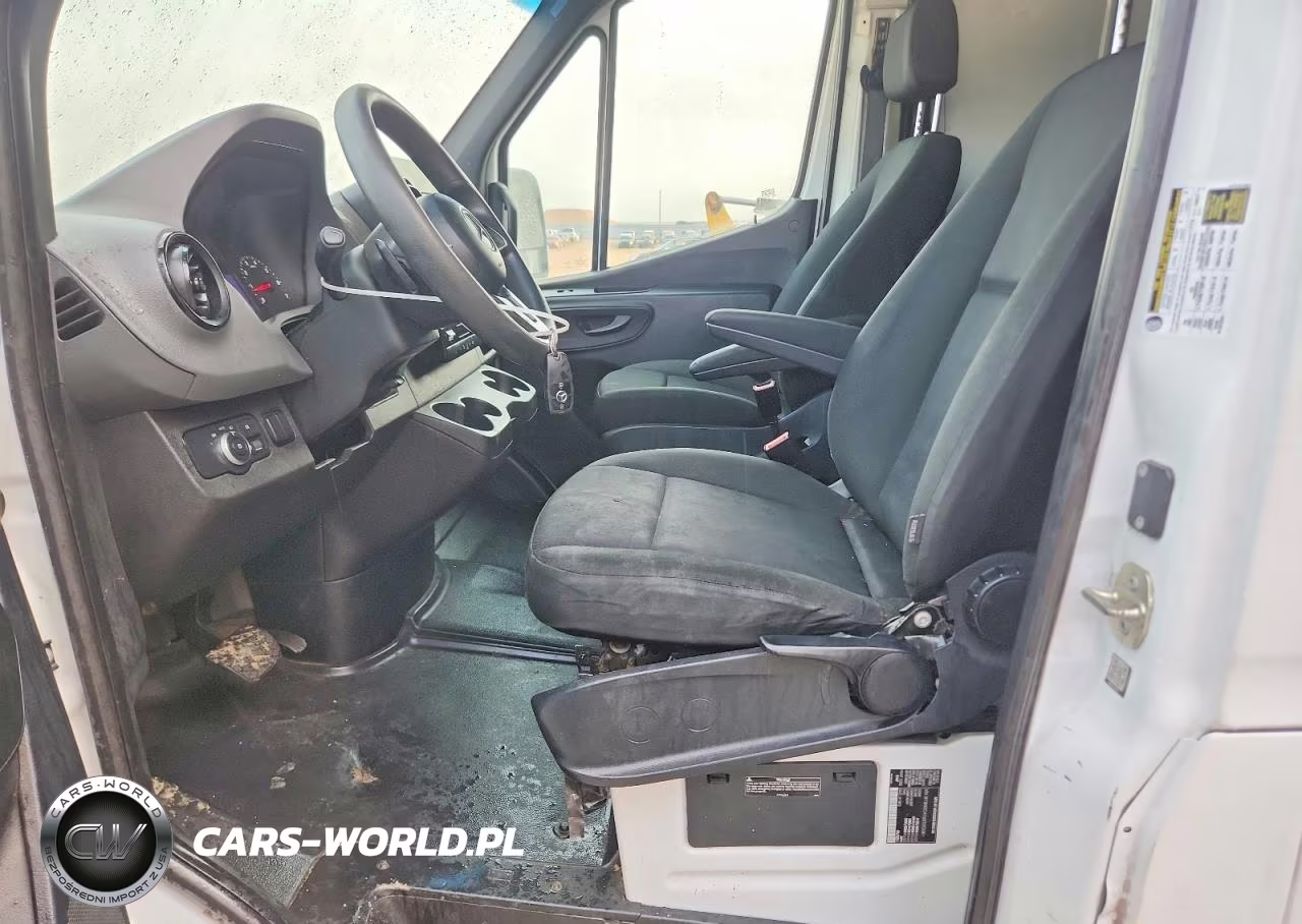 2021 Mercedes-Benz Sprinter 2500 Delivery Van VIN:W1W40CHY6MT053081 - 7