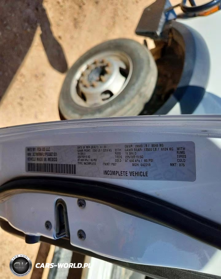 2023 Ram 5500 VIN:3C7WRNFL1PG582181 - 12