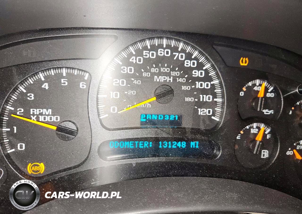 2004 GMC Yukon VIN:1GKEK13V04R136552 - 9