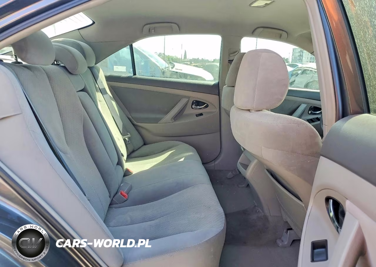 2009 Toyota Camry Le VIN:4T4BE46K89R071108 - 10