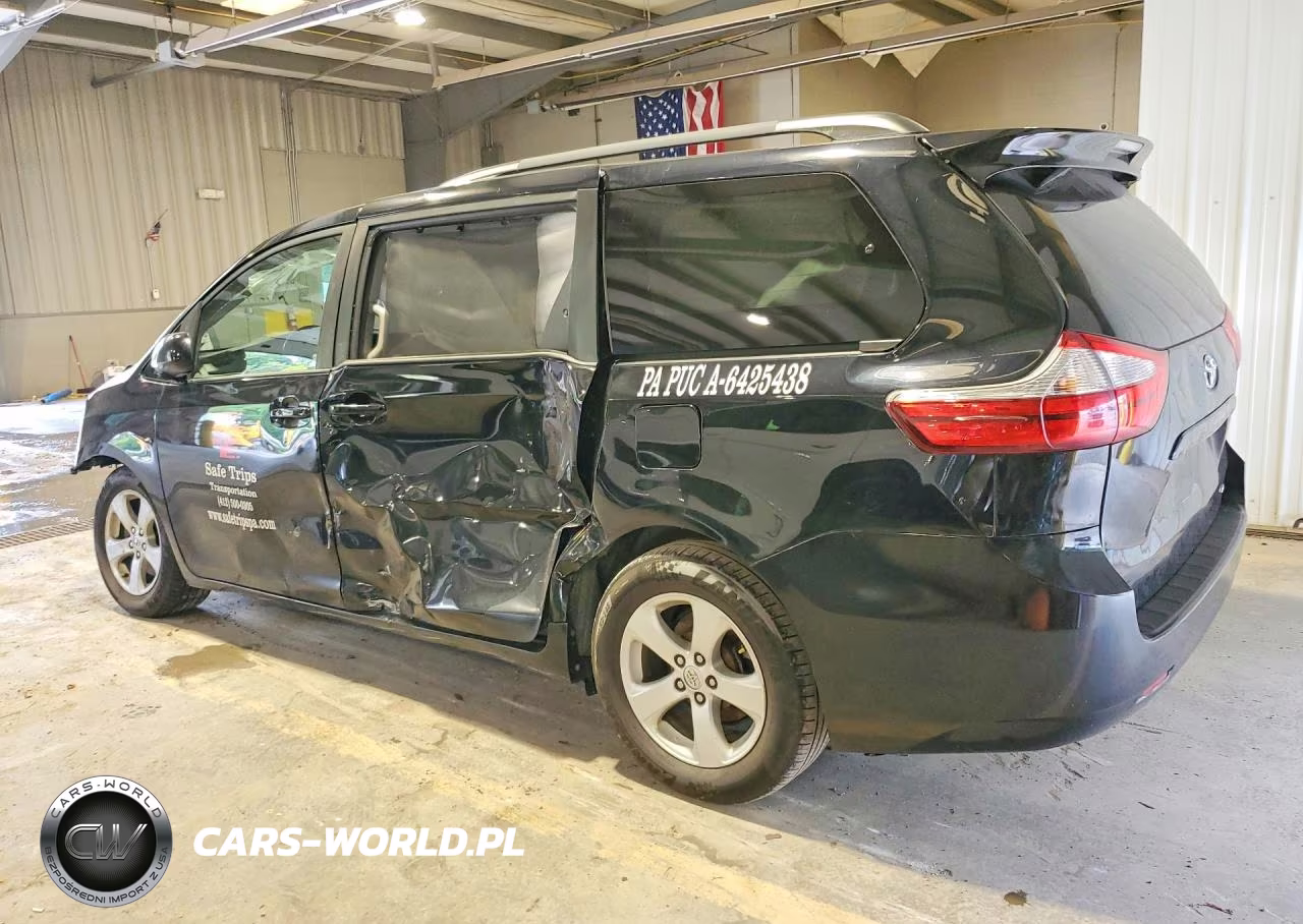 2015 Toyota Sienna Le VIN:5TDKK3DC8FS539335 - 2