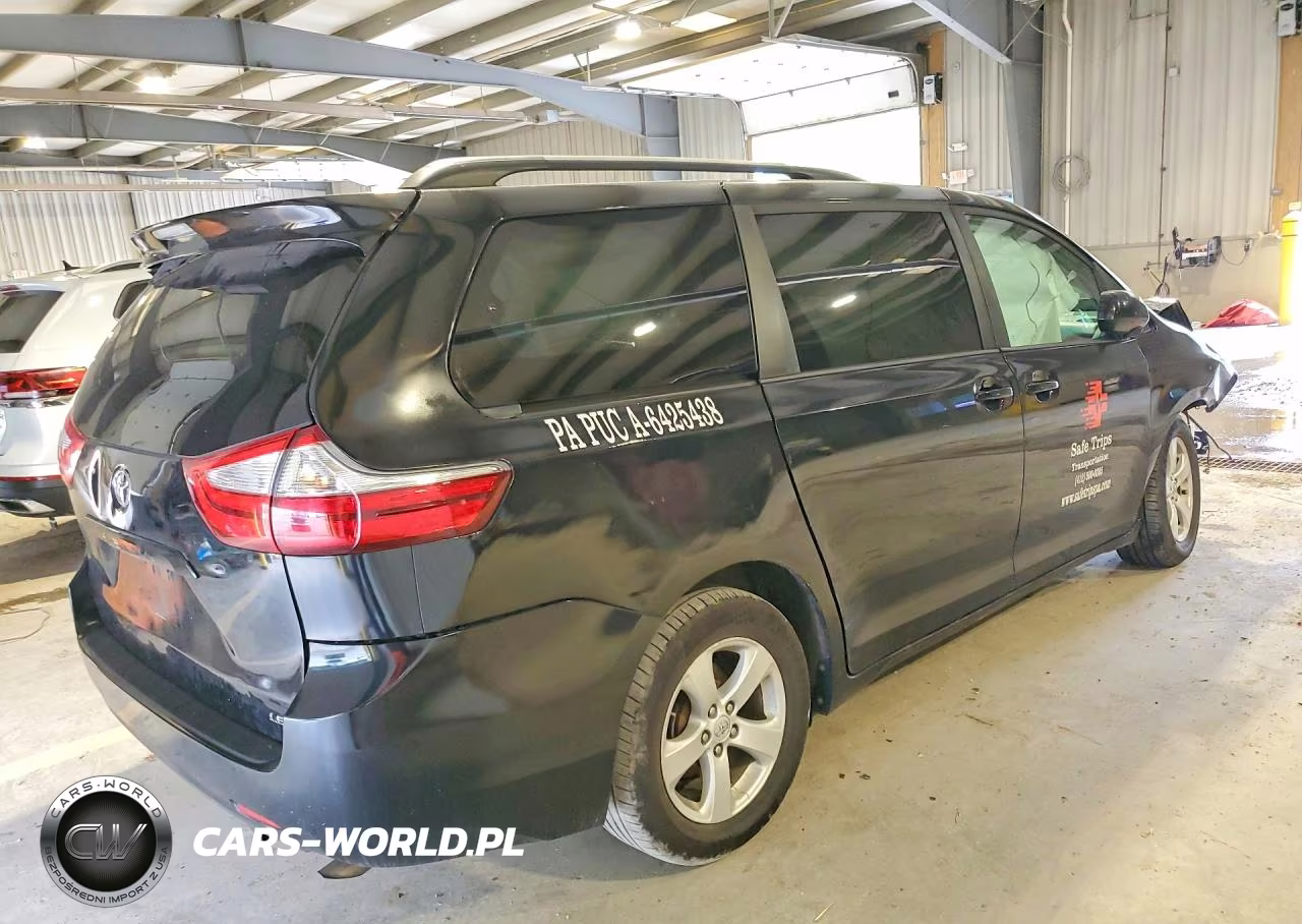 2015 Toyota Sienna Le VIN:5TDKK3DC8FS539335 - 3