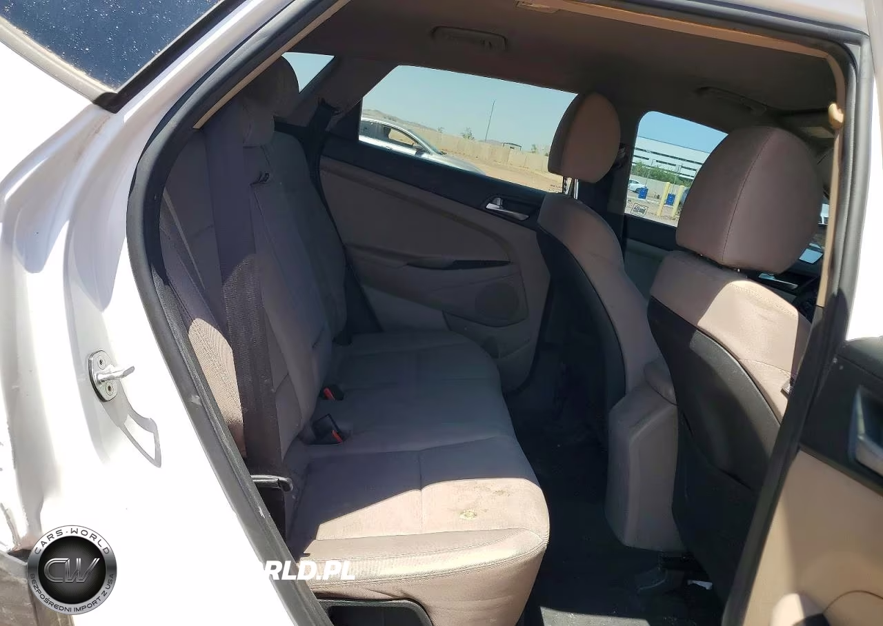 2019 Hyundai Tucson Se VIN:KM8J23A48KU895505 - 10