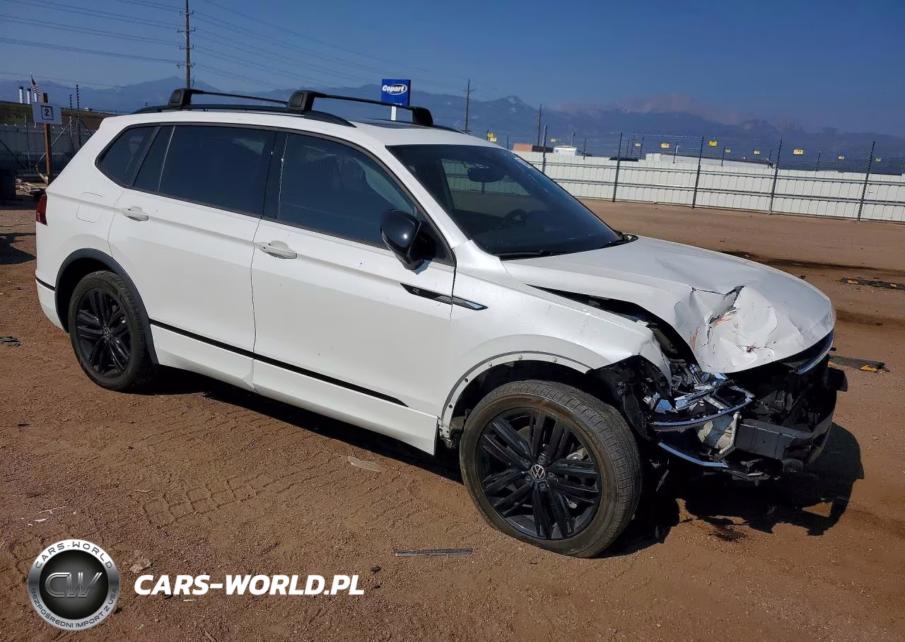 2022 Volkswagen Tiguan Se R-Line Black VIN:3VVCB7AX4NM138139 - 4