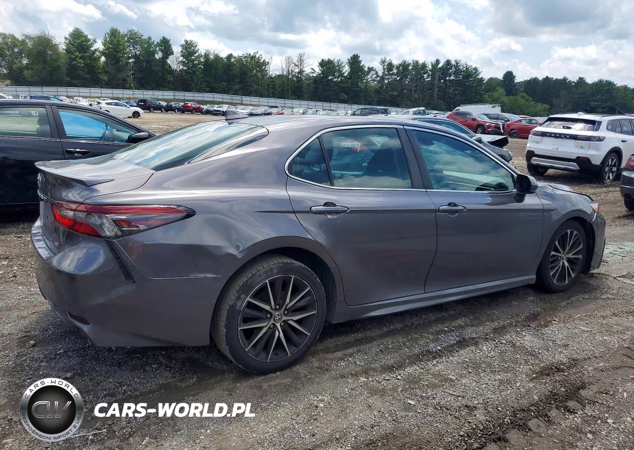 2021 Toyota Camry Se VIN:4T1G11AK5MU460394 - 3