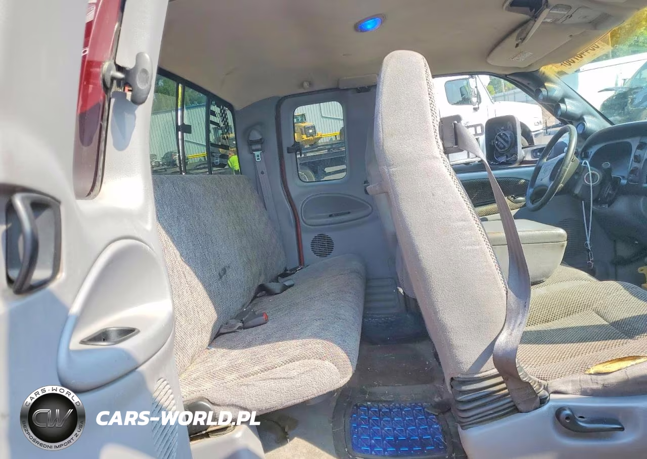 1999 Dodge Ram 2500 VIN:1B7KF2369XJ520687 - 10