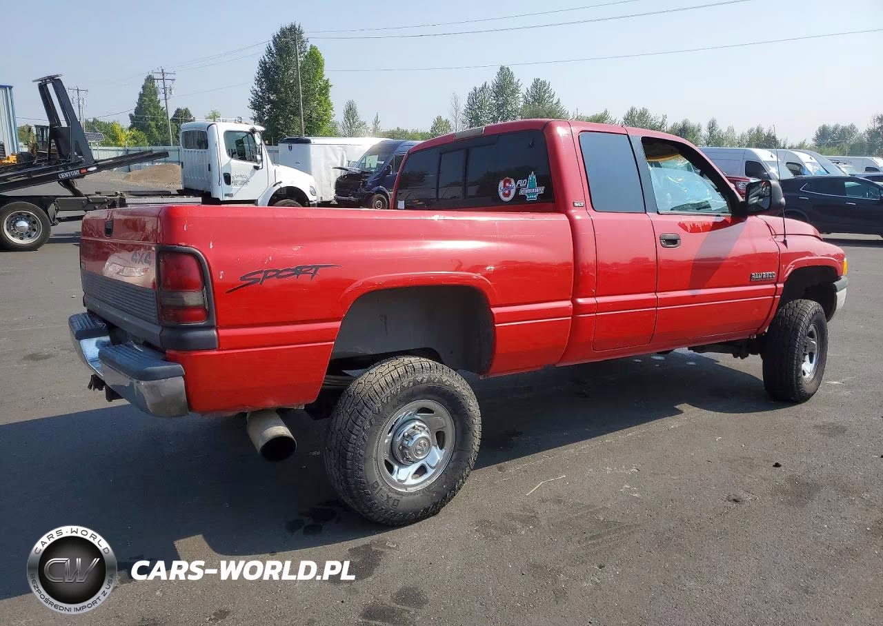 1999 Dodge Ram 2500 VIN:1B7KF2369XJ520687 - 3