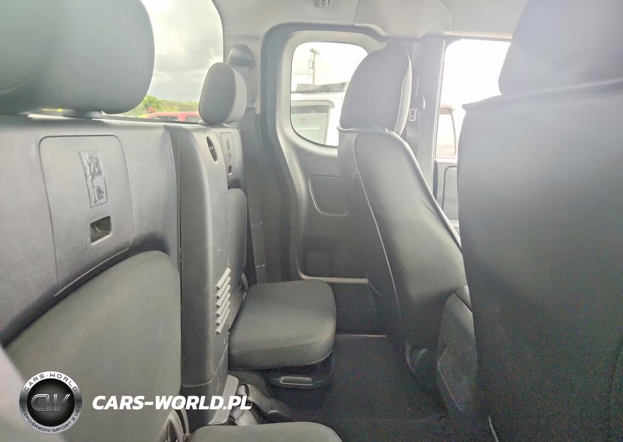 2022 Nissan Frontier S VIN:1N6ED1CM6NN637917 - 10