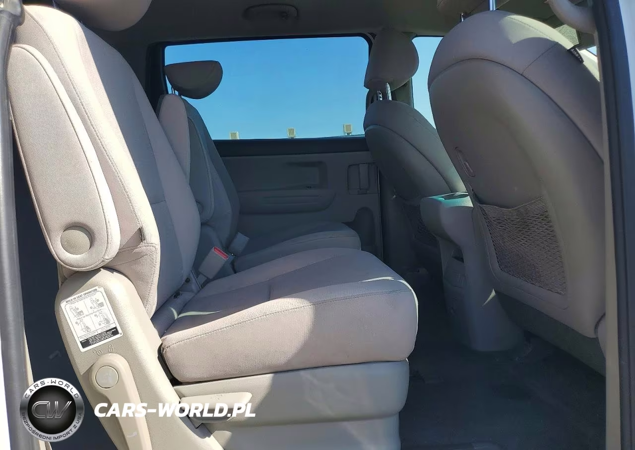 2016 Kia Sedona L VIN:KNDMA5C10G6120789 - 11