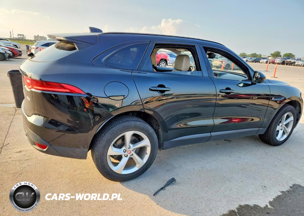 2020 Jaguar F-Pace Premium VIN:SADCJ2FXXLA630556 - 3