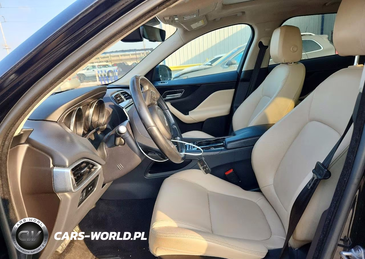 2020 Jaguar F-Pace Premium VIN:SADCJ2FXXLA630556 - 7