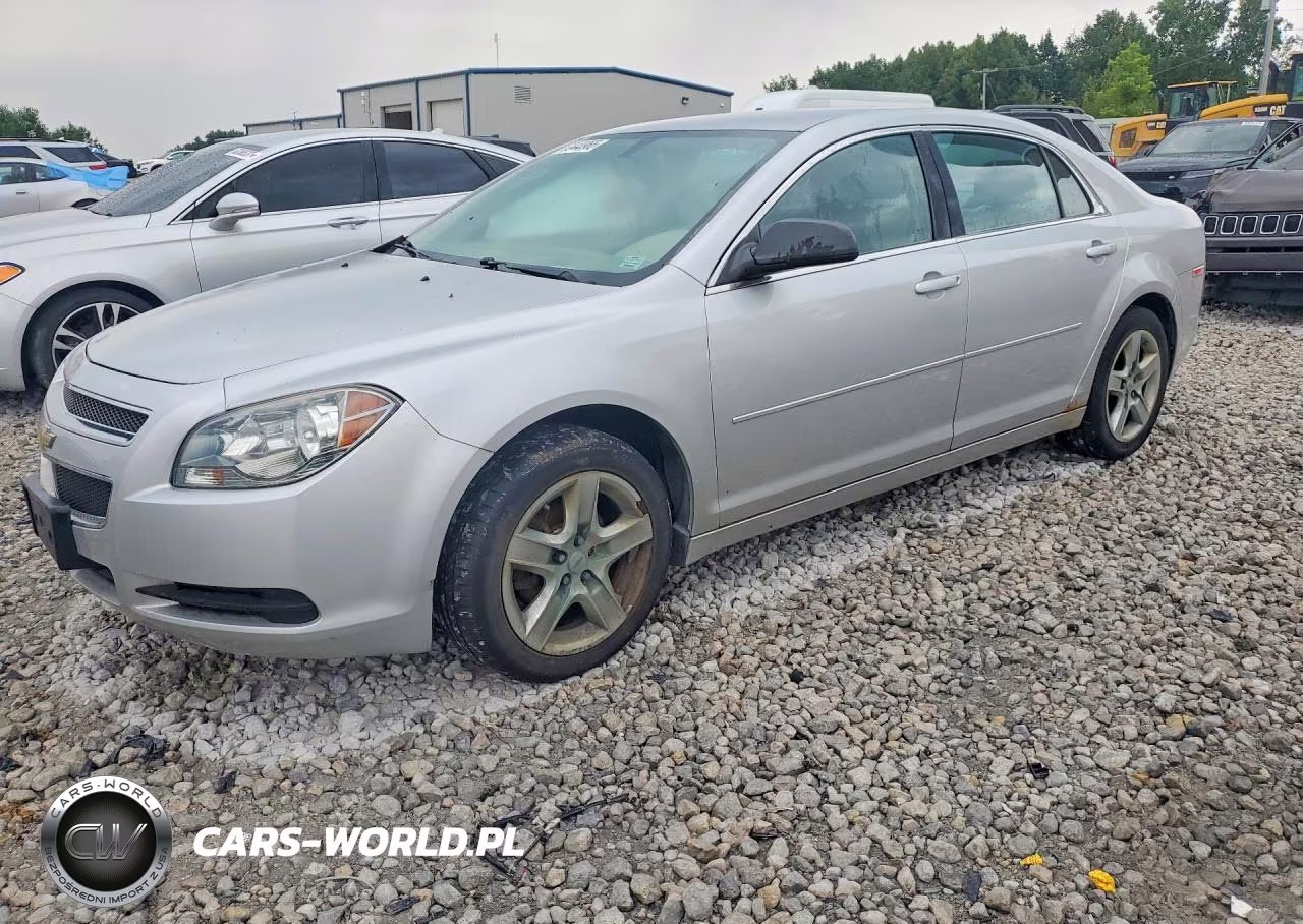 2012 Chevrolet Malibu Ls – zdjęcie 1 z 12
