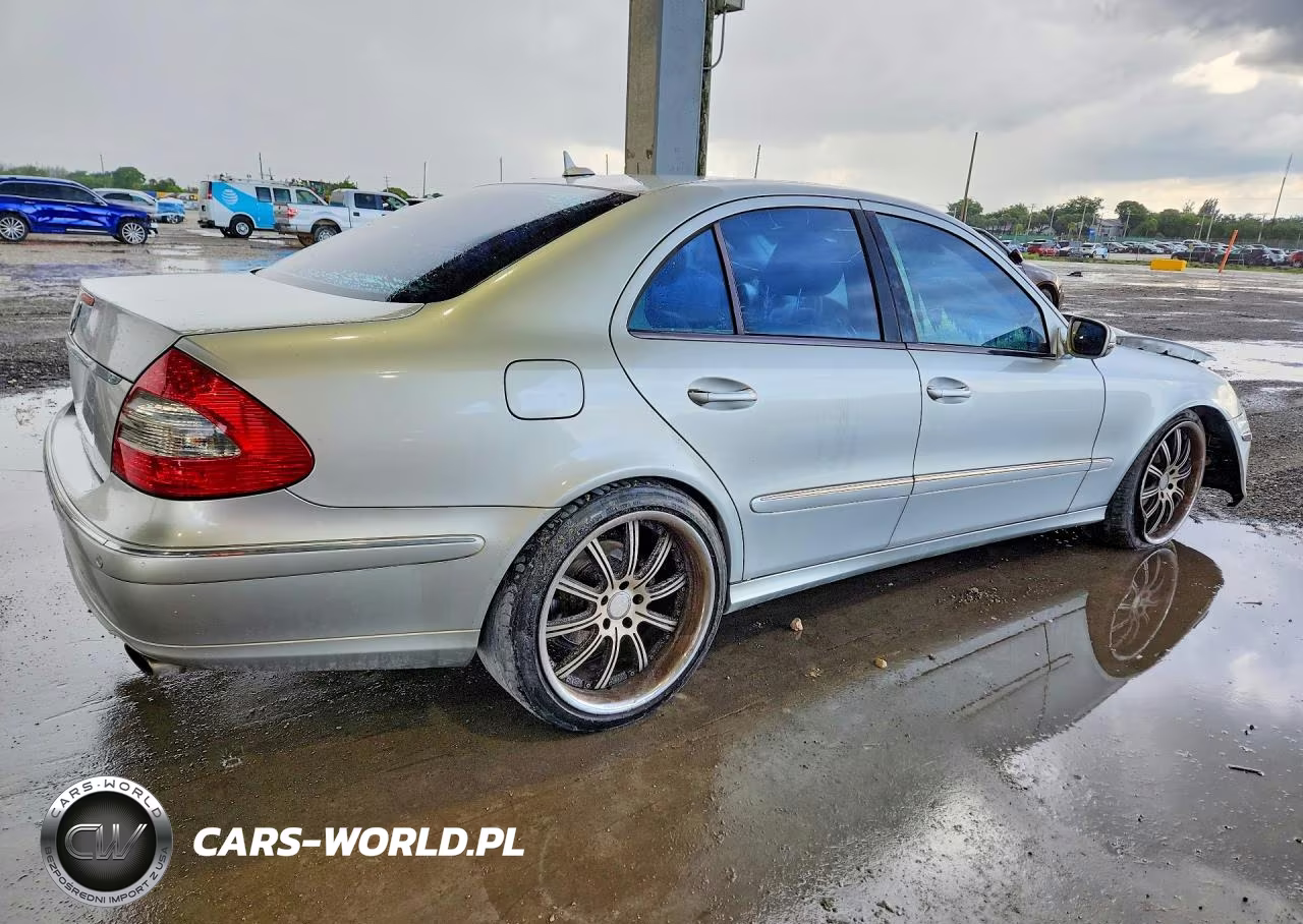 2007 Mercedes-Benz E 350 VIN:WDBUF56X07A989941 - 3