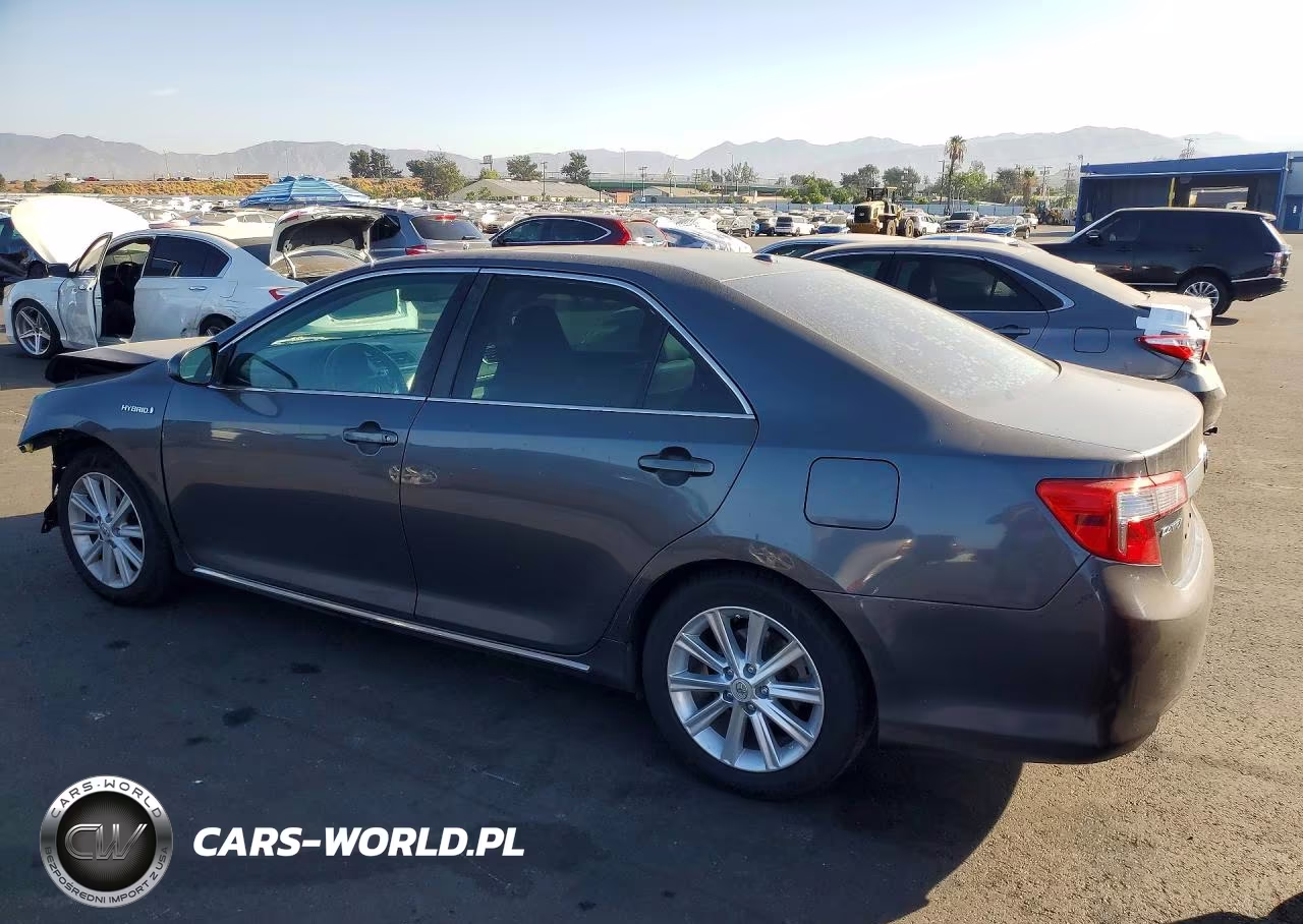 2013 Toyota Camry Hybrid Xle VIN:4T1BD1FK3DU066449 - 2