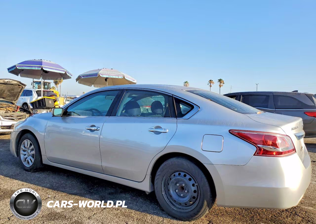 2013 Nissan Altima 2.5 VIN:1N4AL3AP7DC104701 - 2
