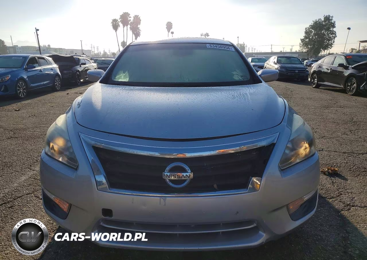 2013 Nissan Altima 2.5 VIN:1N4AL3AP7DC104701 - 5