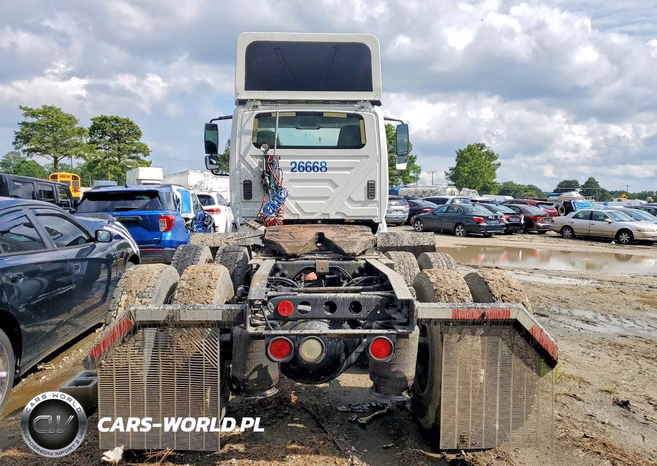 2015 International 8600 Semi Truck VIN:3HSHXSNR2FN569781 - 6