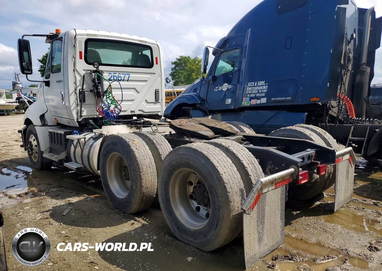 2015 International Prostar Semi Truck VIN:1HSDJSNRXFH038970 - 2