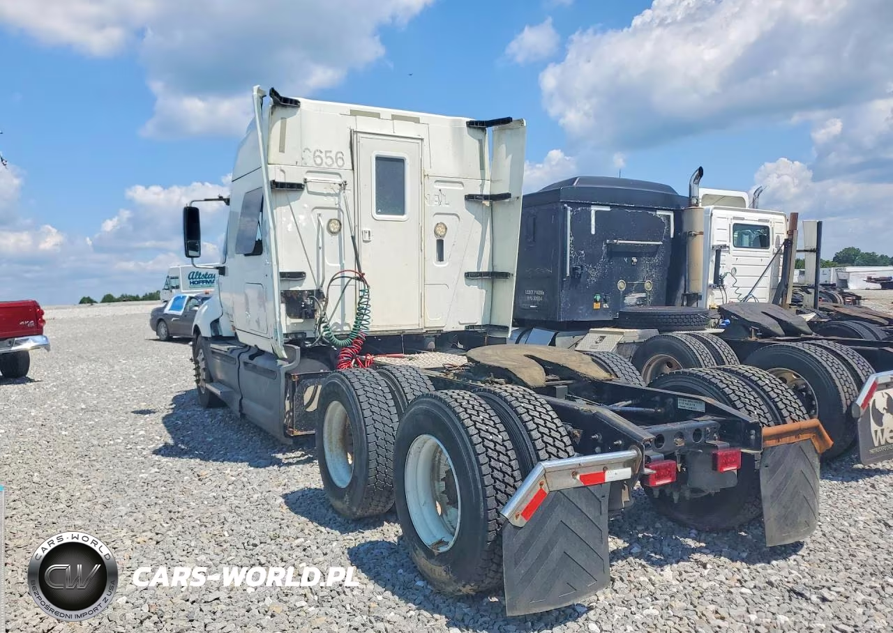 2015 International Lf687 Semi Truck VIN:3HSDJSNR4FN795708 - 2