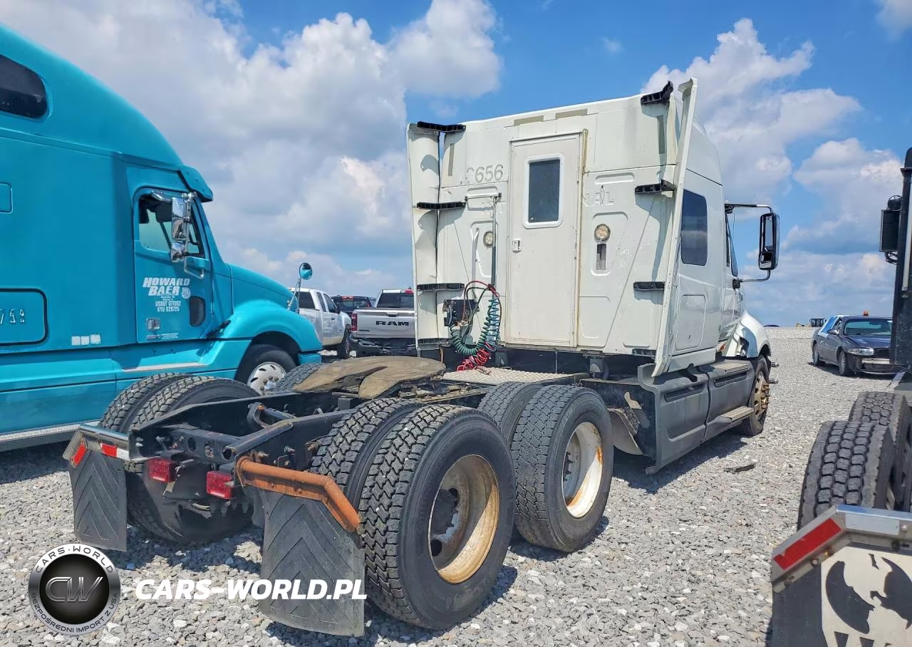 2015 International Lf687 Semi Truck VIN:3HSDJSNR4FN795708 - 3
