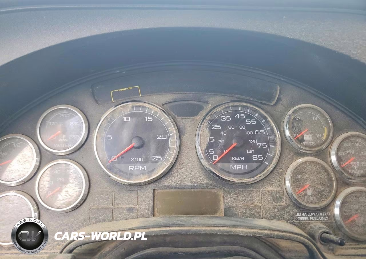 2015 International Lf687 Semi Truck VIN:3HSDJSNR4FN795708 - 9