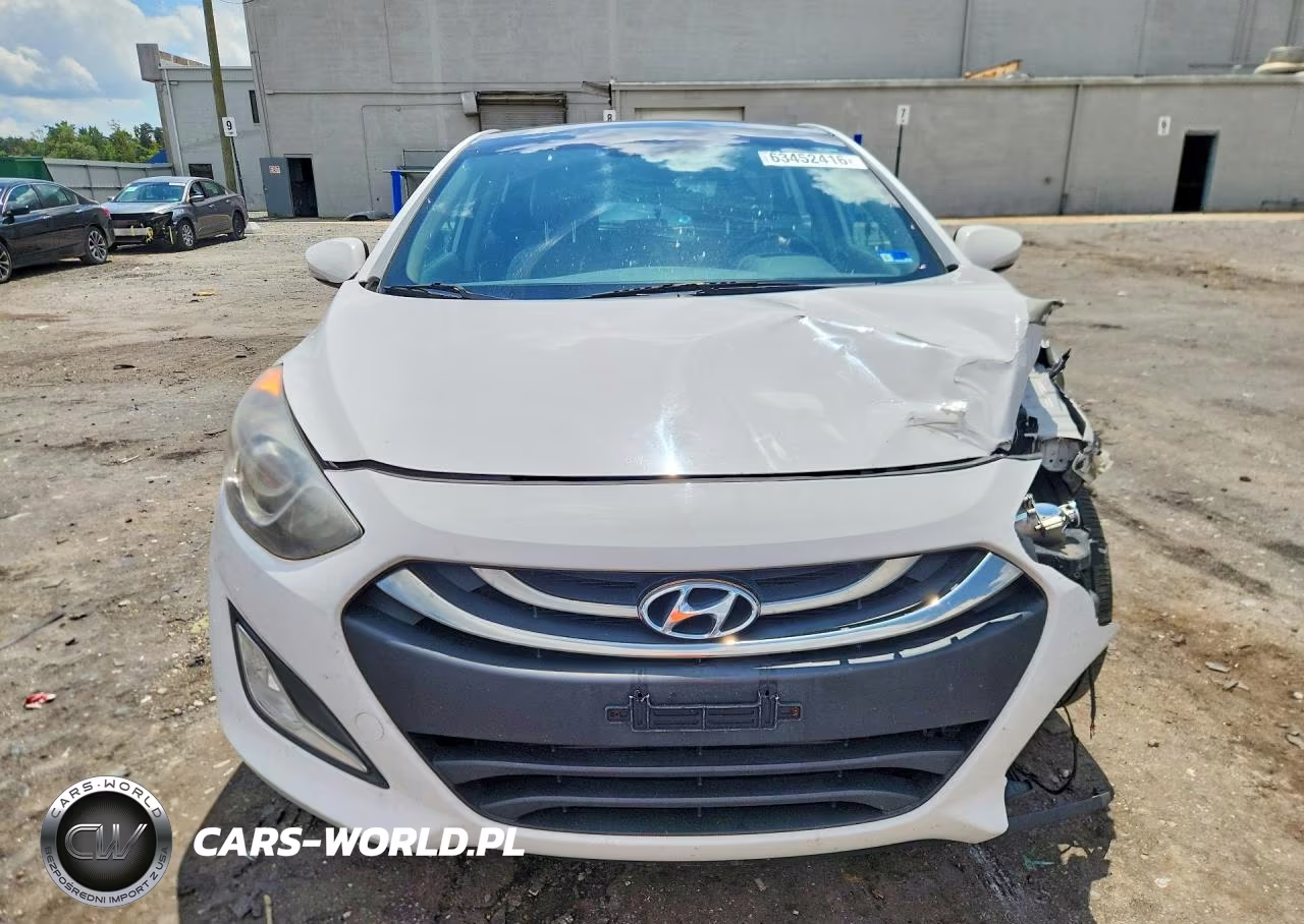 2013 Hyundai Elantra Gt Base VIN:KMHD35LE7DU055777 - 5