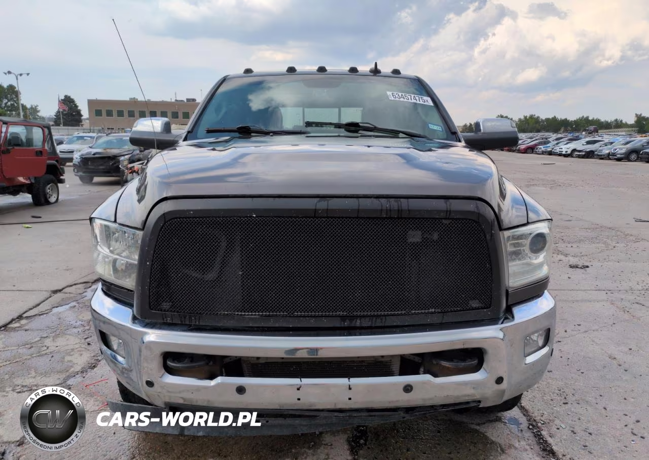 2017 Ram 3500 Laramie Mega Ca VIN:3C63RRML7HG566988 - 5