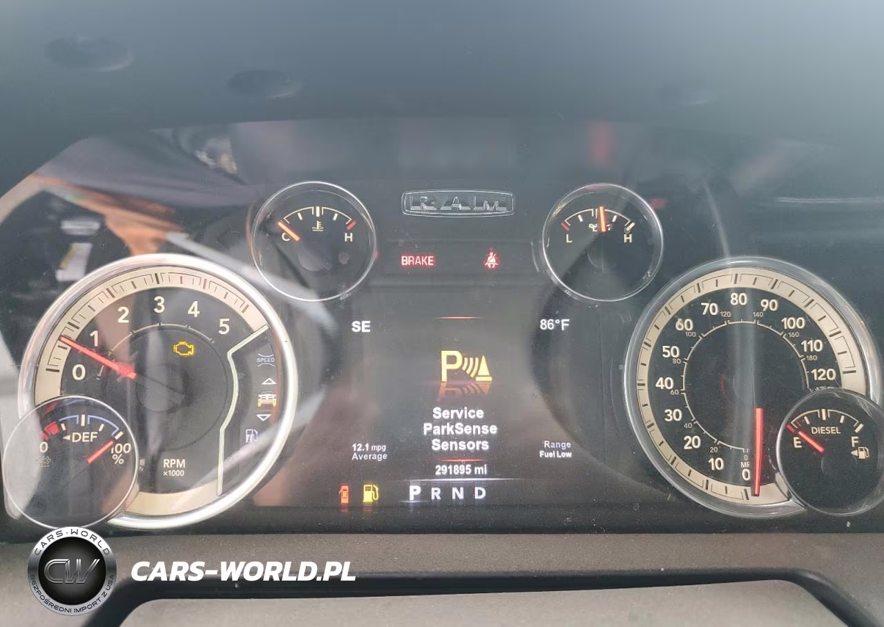 2017 Ram 3500 Laramie Mega Ca VIN:3C63RRML7HG566988 - 9