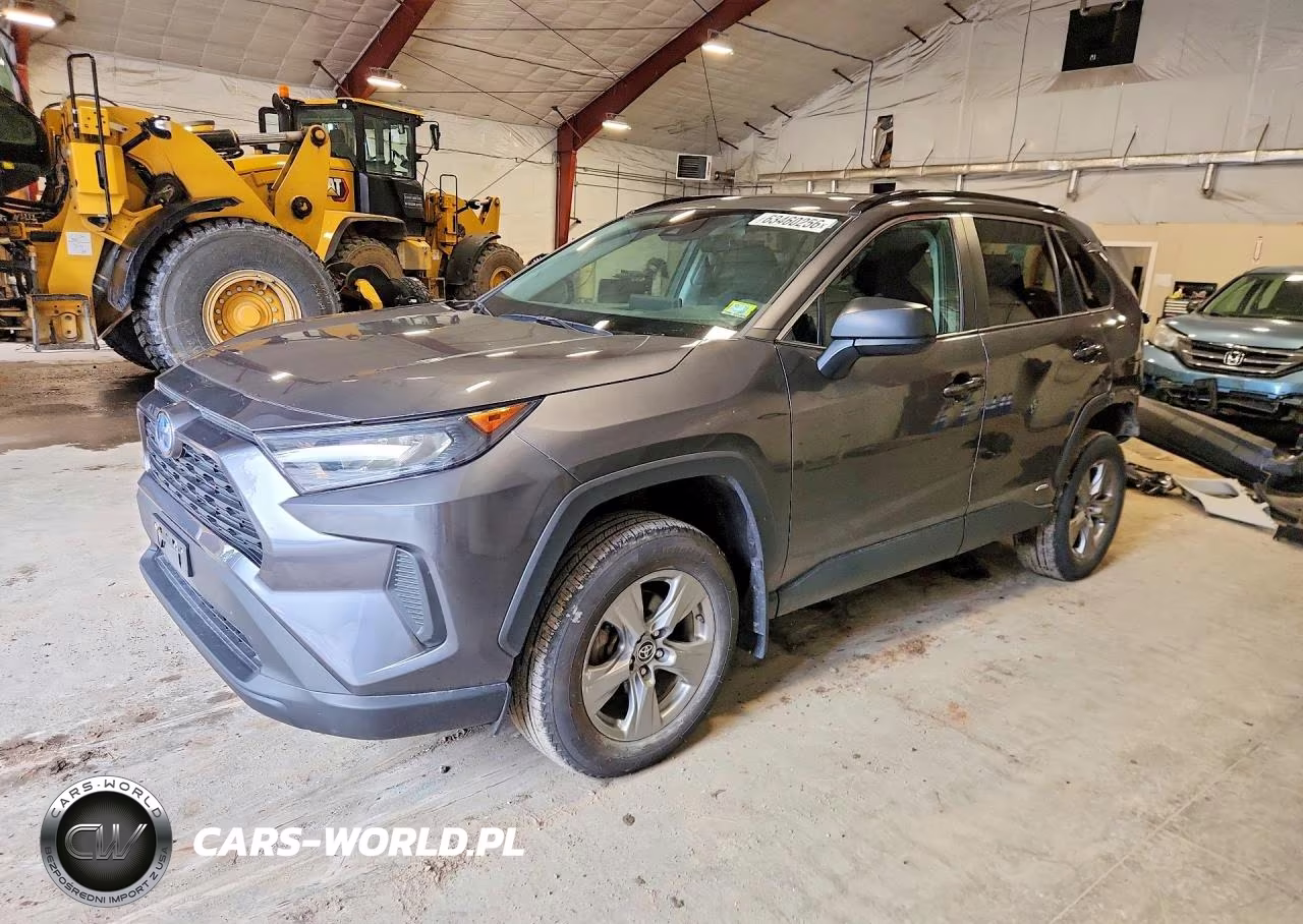 2022 Toyota Rav4 Le – zdjęcie 1 z 14