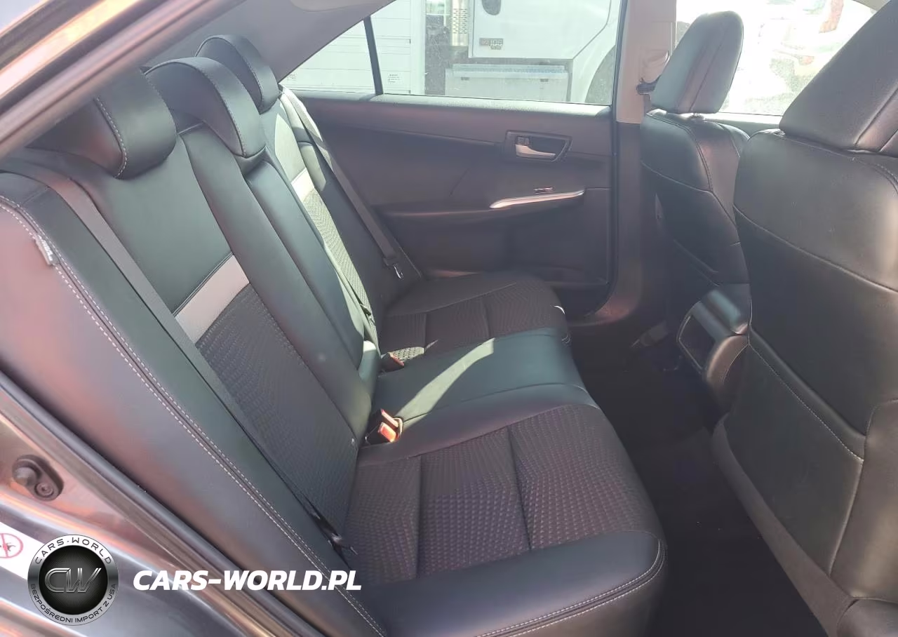 2014 Toyota Camry L VIN:4T1BF1FK2EU463579 - 10