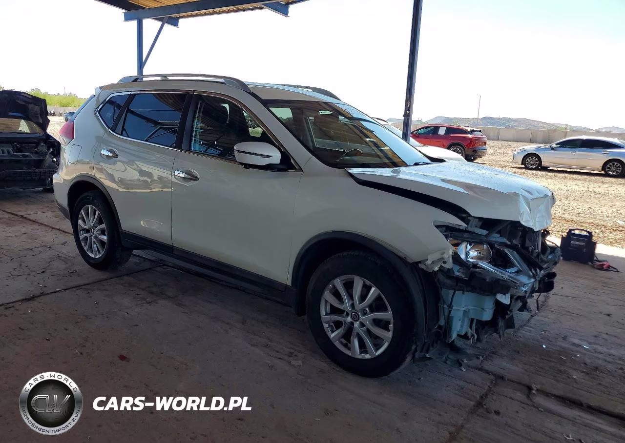 2017 Nissan Rogue Sv VIN:5N1AT2MTXHC875393 - 4