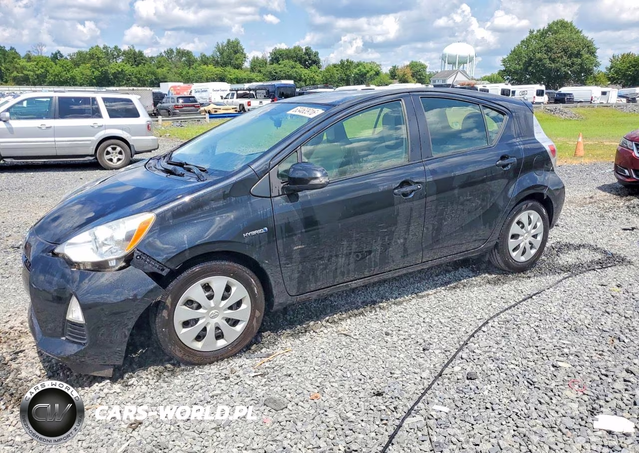 2014 Toyota Prius C One