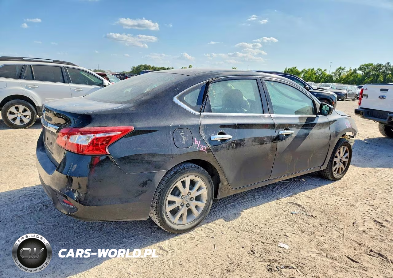 2017 Nissan Sentra S VIN:3N1AB7APXHY274040 - 3