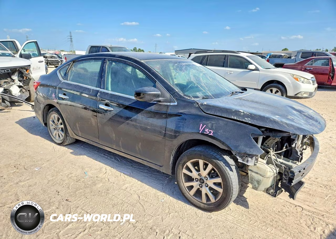 2017 Nissan Sentra S VIN:3N1AB7APXHY274040 - 4