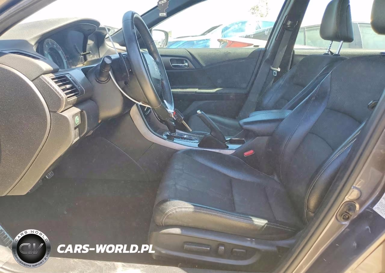 2017 Honda Accord Sport VIN:1HGCR2F51HA026101 - 7