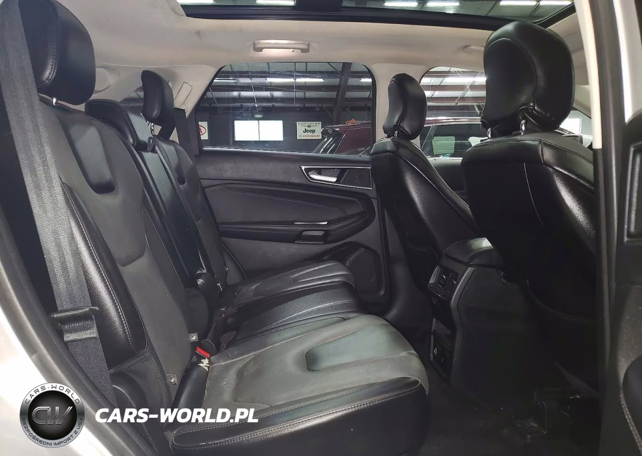 2018 Ford Edge Titanium VIN:2FMPK4K97JBB20708 - 11