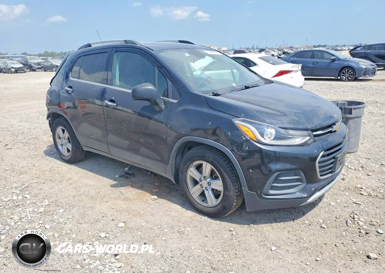 2020 Chevrolet Trax 1Lt VIN:KL7CJLSB9LB060746 - 4