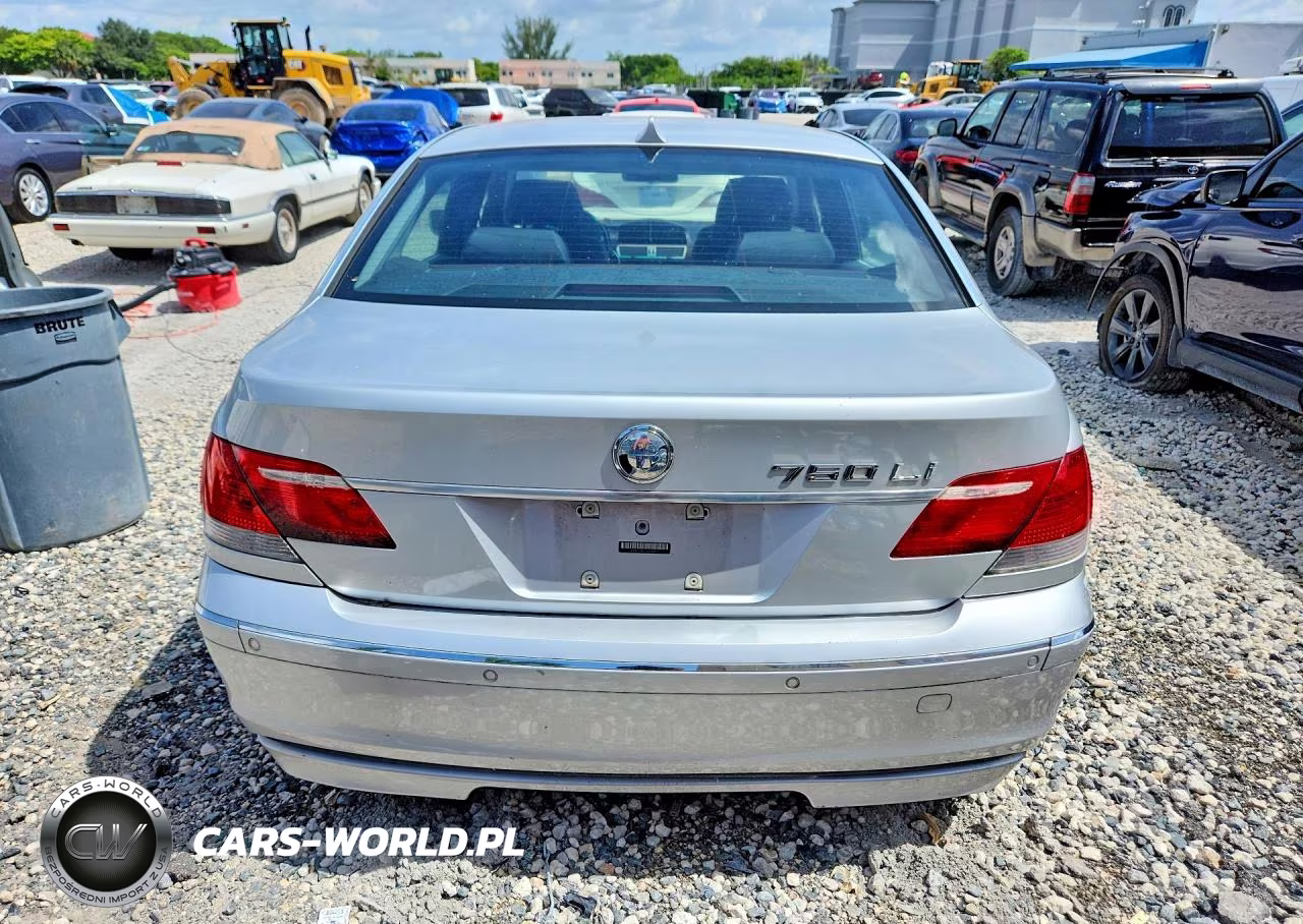 2006 BMW 750 Li VIN:WBAHN83556DT60972 - 6
