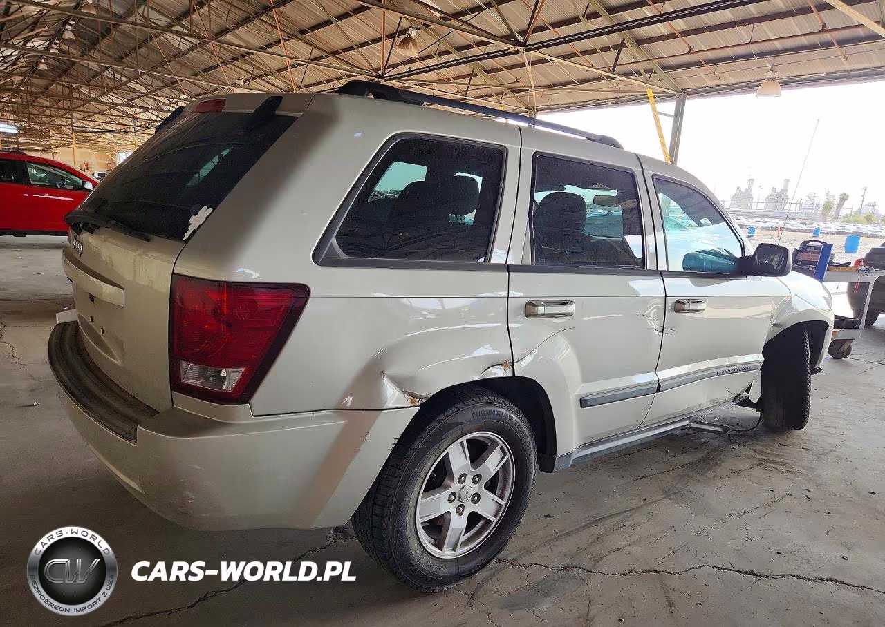 2007 Jeep Grand Cherokee Laredo VIN:1J8GS48K77C560802 - 3