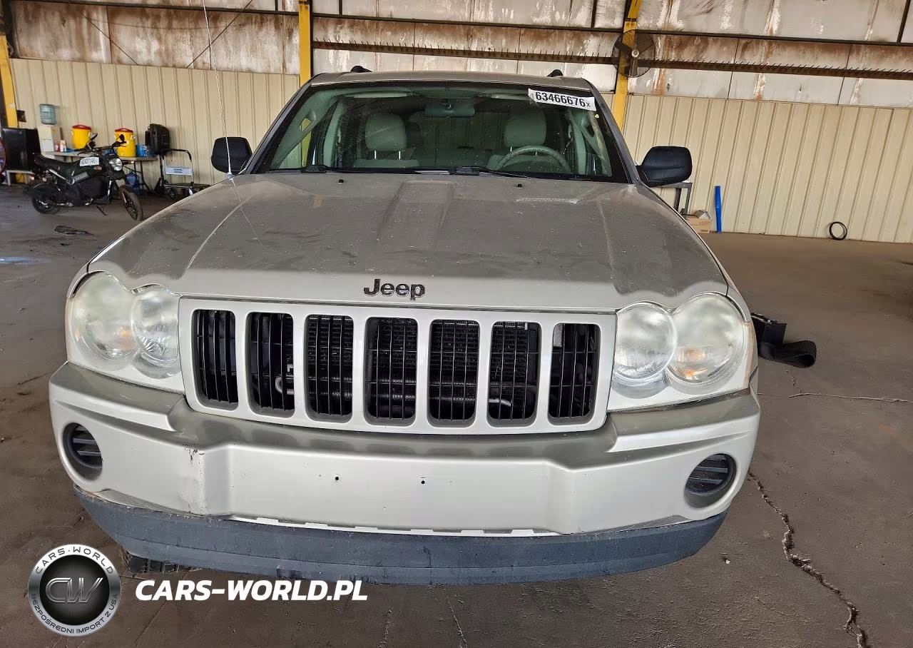 2007 Jeep Grand Cherokee Laredo VIN:1J8GS48K77C560802 - 5