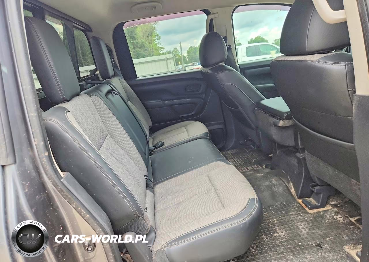 2018 Nissan Titan S VIN:1N6AA1EK7JN534065 - 10