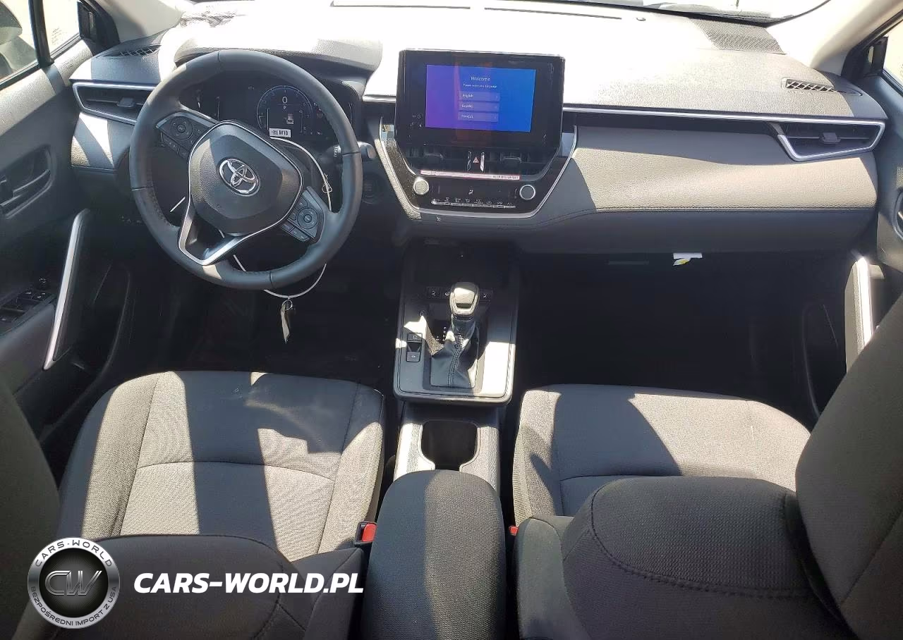2026 Toyota Corolla Cross Le VIN:7MUCAABG6TV179551 - 8