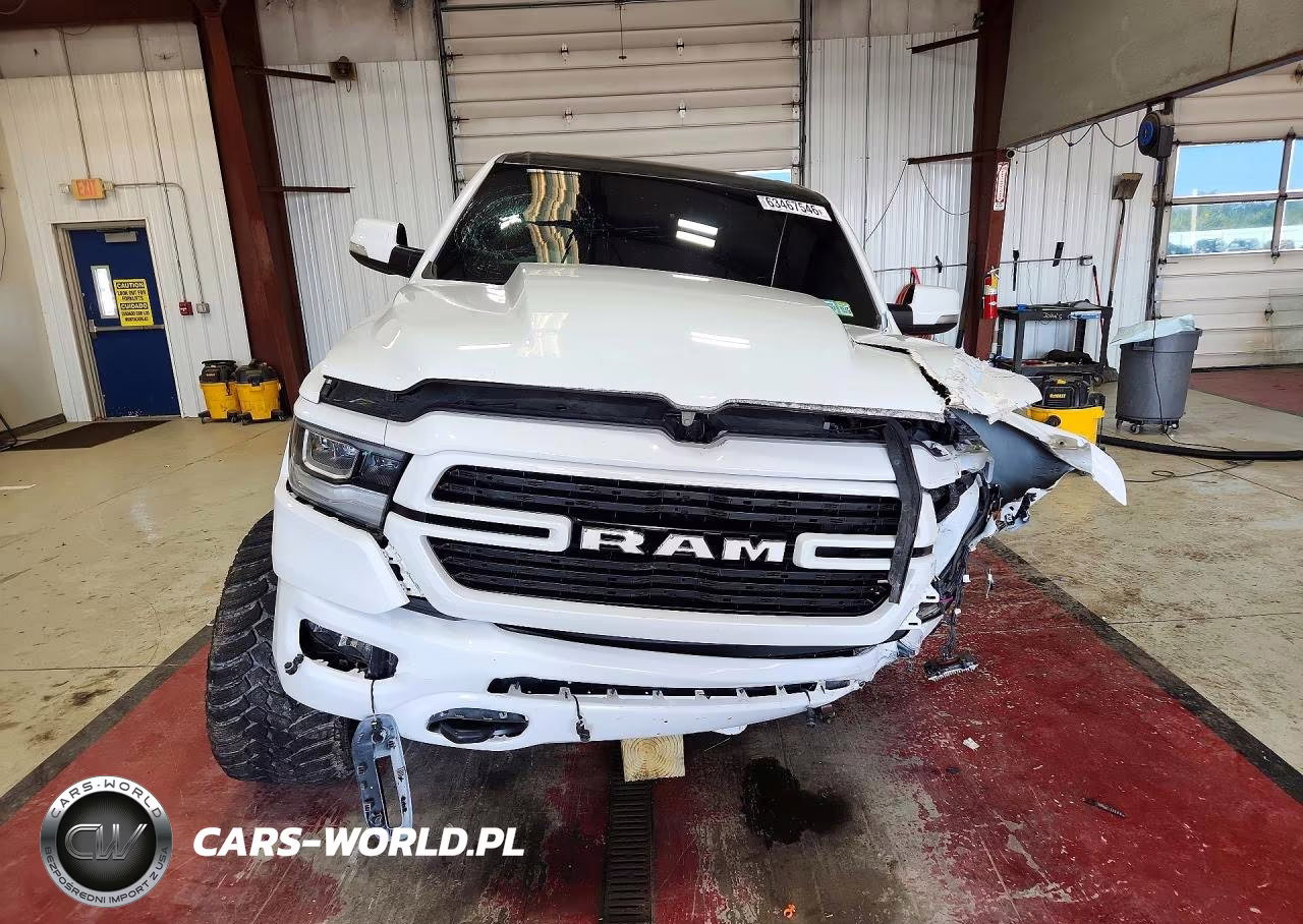 2020 Ram 1500 Laramie VIN:1C6SRFJT9LN189465 - 5