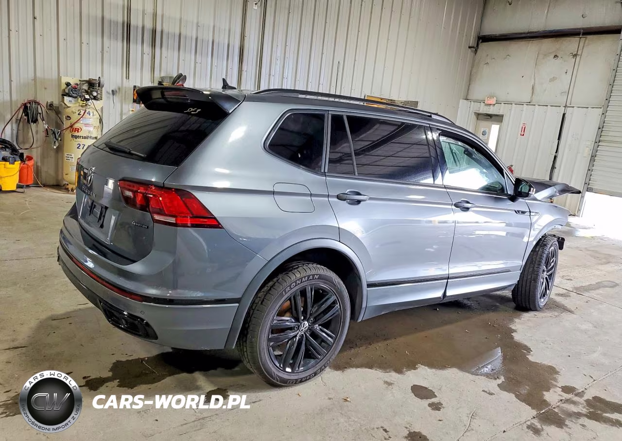 2022 Volkswagen Tiguan Se R-Line Black VIN:3VV8B7AX6NM001807 - 3