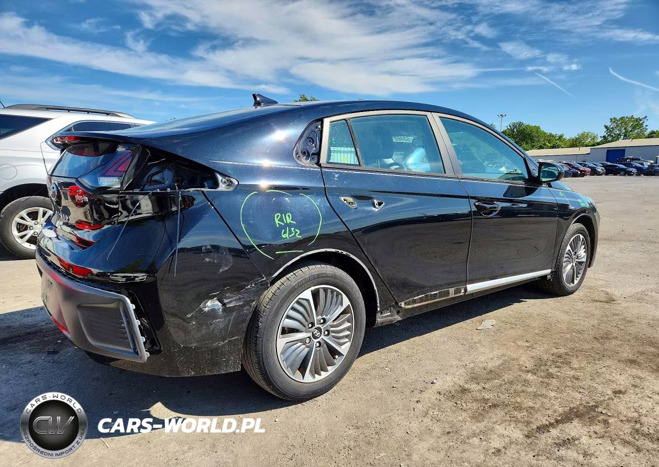 2022 Hyundai Ioniq Se VIN:KMHC65LDXNU283638 - 3