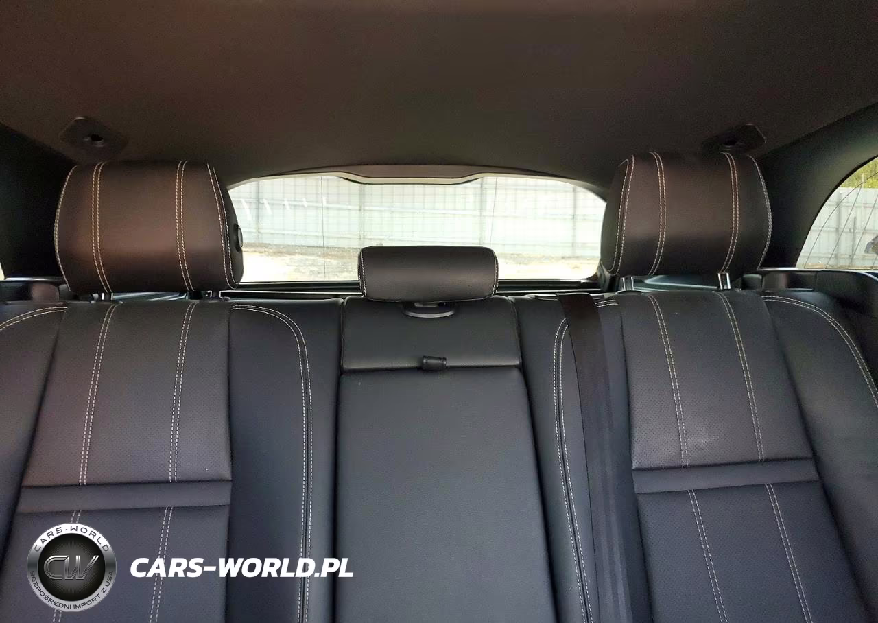 2018 Land Rover Range Rover Velar R-Dynamic Se VIN:SALYL2RX2JA740692 - 10