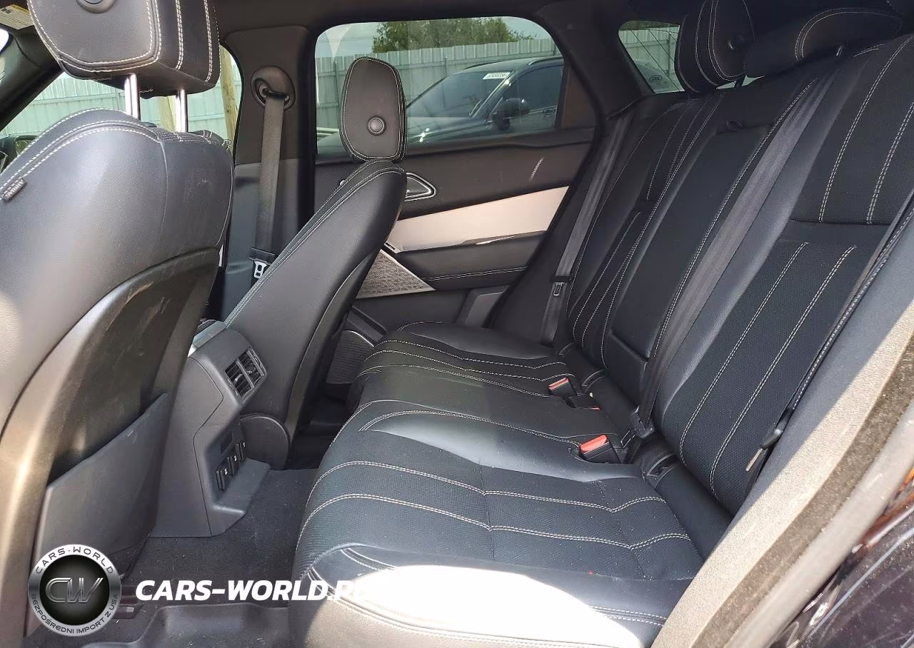 2018 Land Rover Range Rover Velar R-Dynamic Se VIN:SALYL2RX2JA740692 - 11