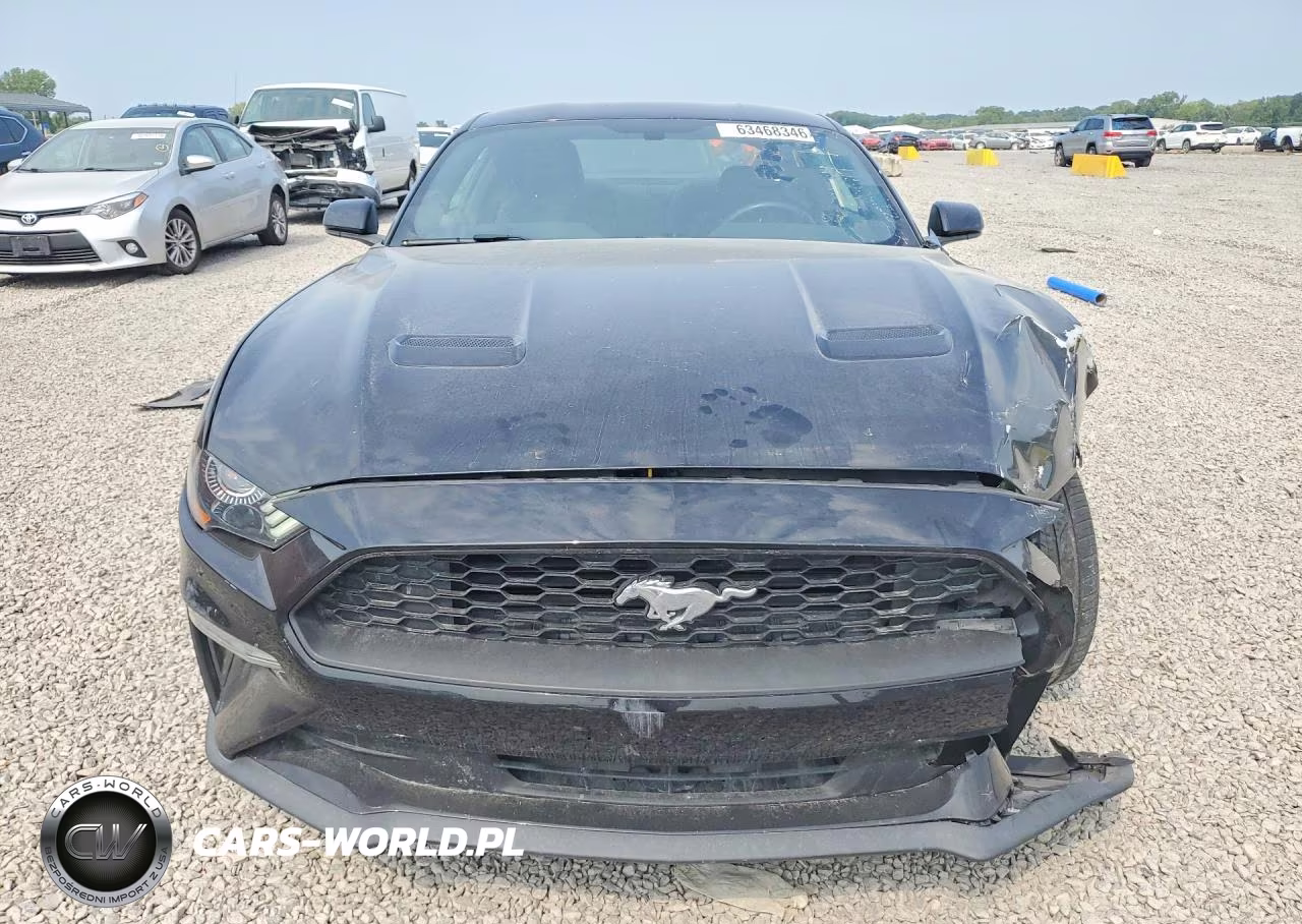 2018 Ford Mustang VIN:1FA6P8THXJ5179941 - 5