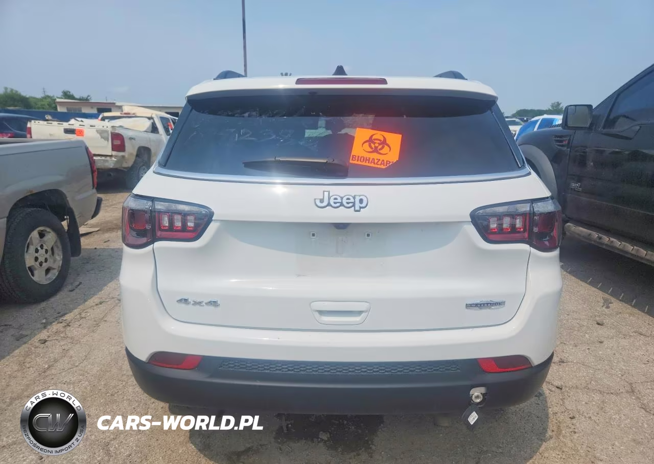 2025 Jeep Compass Latitude VIN:3C4NJDBN2ST592977 - 6